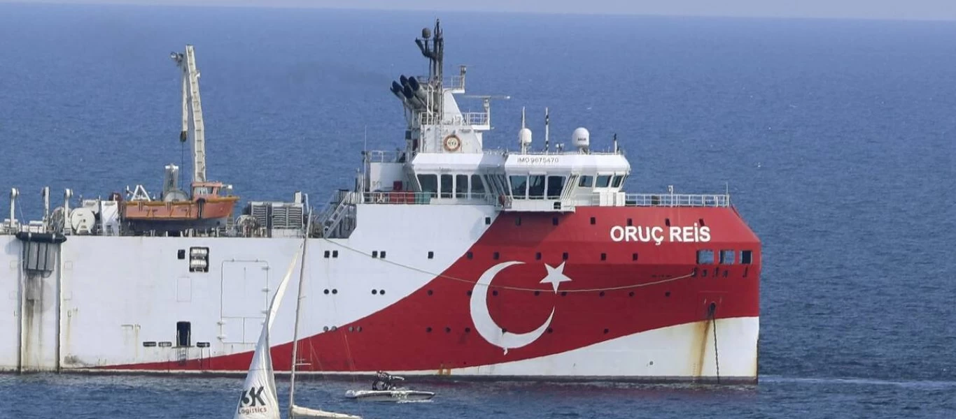 Oruc Reis: Έβαλε πλώρη για Κάρπαθο - Περιορισμένη η κινητοποίηση των ΕΔ «για να μην προκαλέσουν»